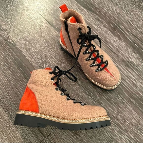 Montelliana 1965 Ambretta Wool Blend Hiker Boot - Picture 2 of 11